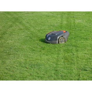 Robotfűnyíró telepítés